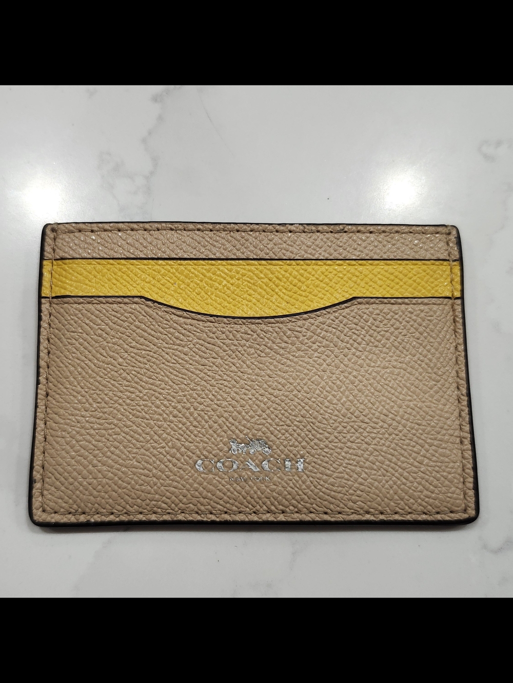 EUC Authentic COACH Beige & Yellow w/ Gold Leather Card Holder Slim Card Case